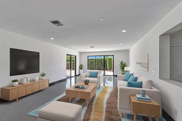  Residence photo 4