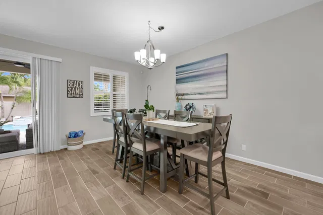 Residence photo 19