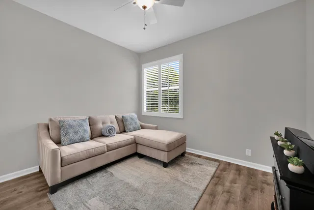 Residence photo 47
