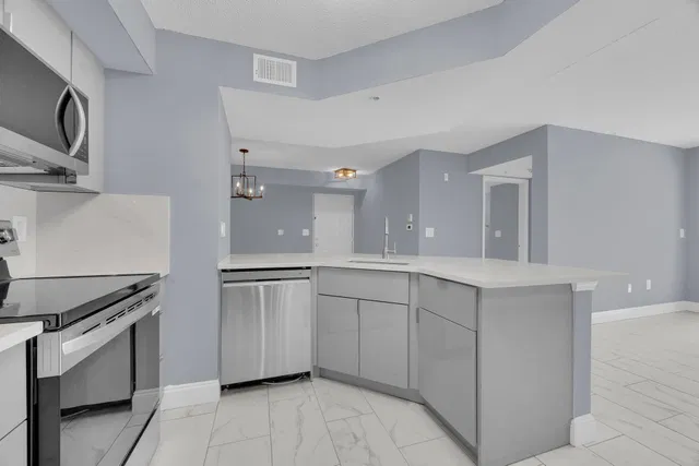 Unit 203 photo 2