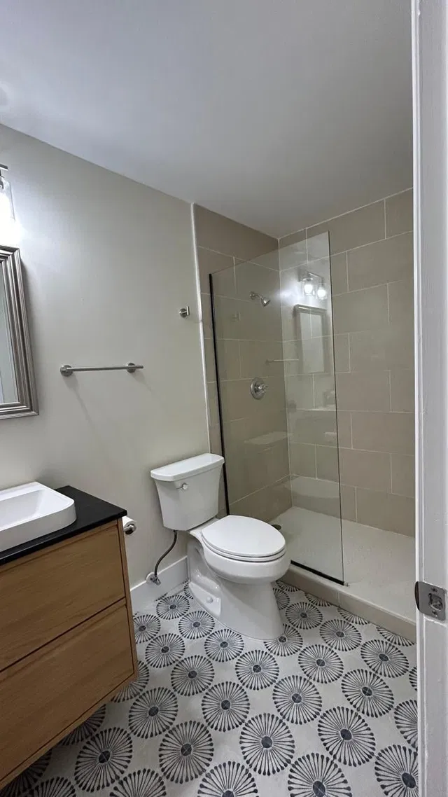  Unit 178 photo 6