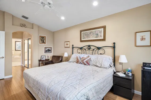  Residence photo 20
