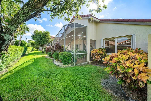  Residence photo 32