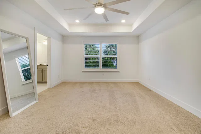 Unit 602 photo 20