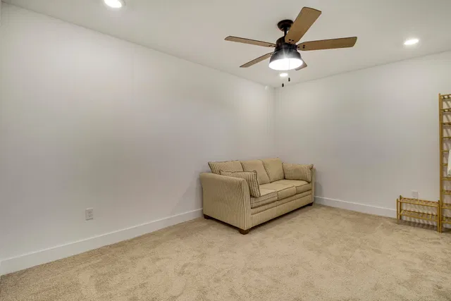 Unit 602 photo 30