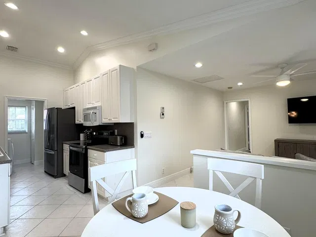 Residence photo 11