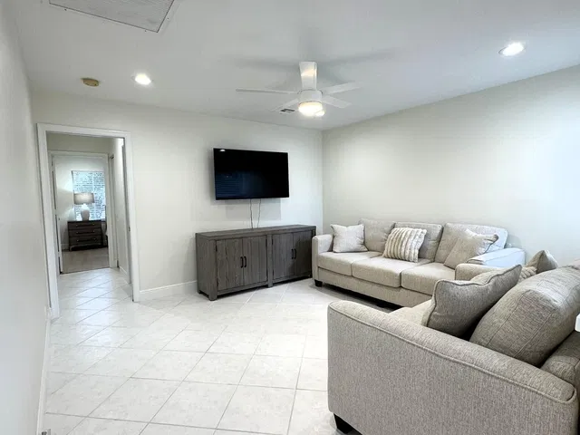 Residence photo 13