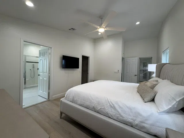 Residence photo 22