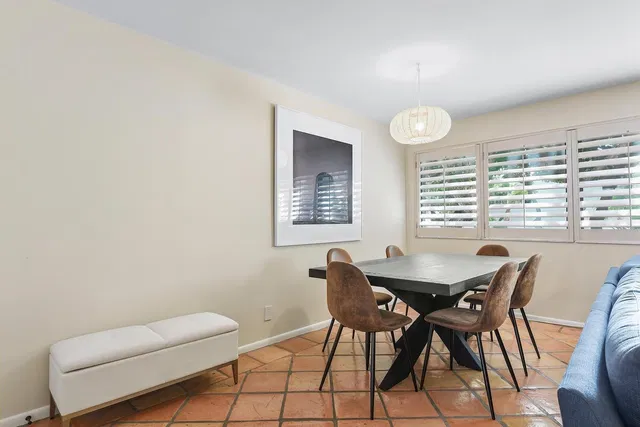  Unit 261 photo 12