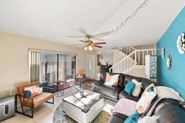 Residence photo 9
