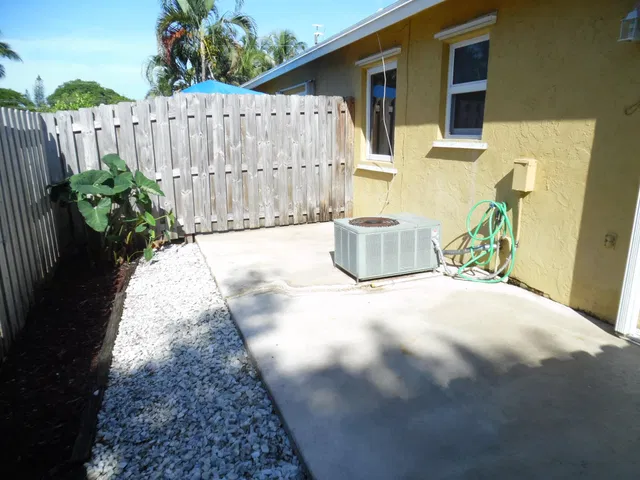 Residence photo 7