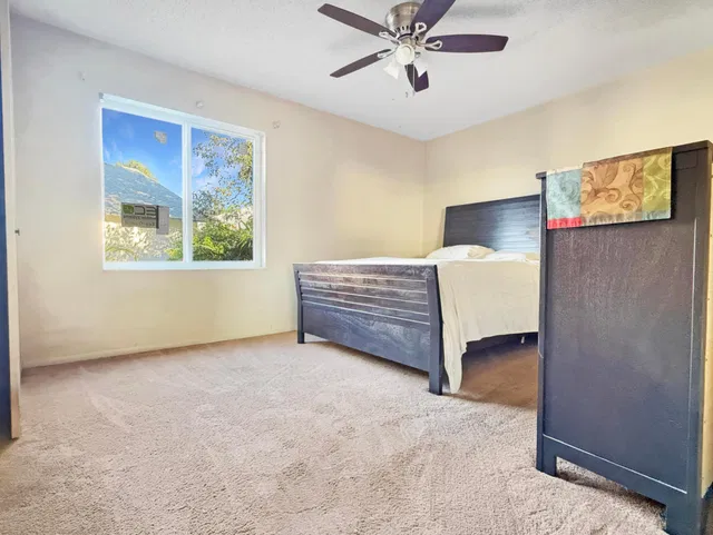 Residence photo 4