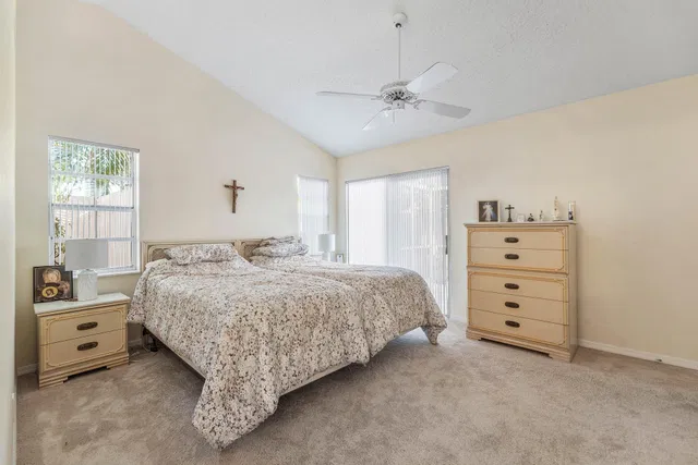  Residence photo 20