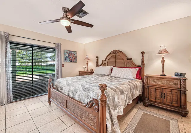 Residence photo 28