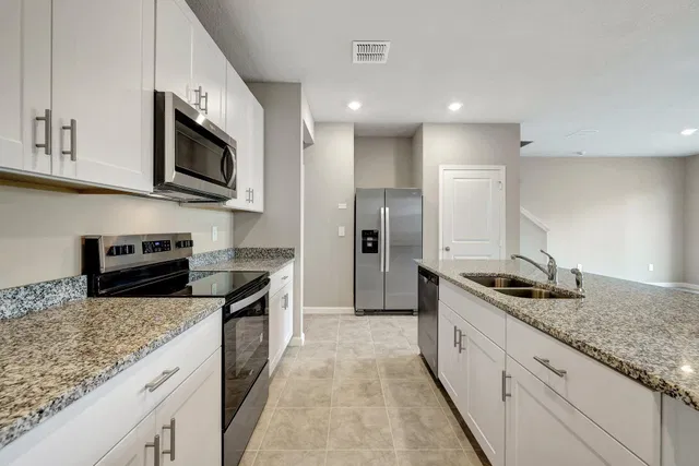 Residence photo 9