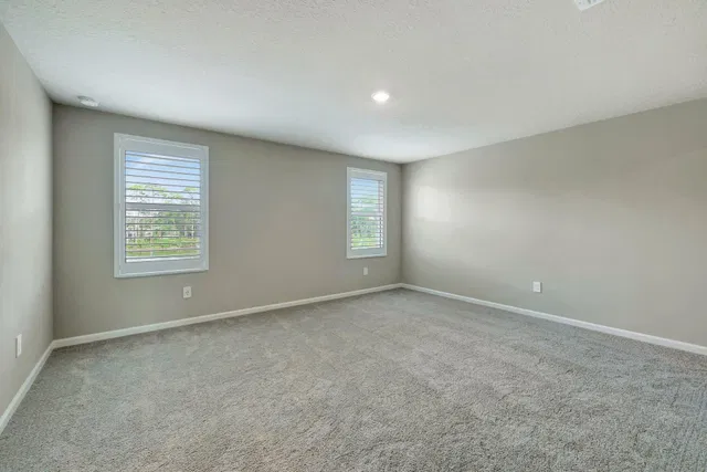 Residence photo 15