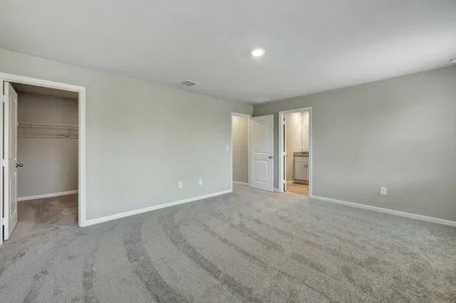 Residence photo 17