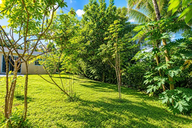 Residence photo 4