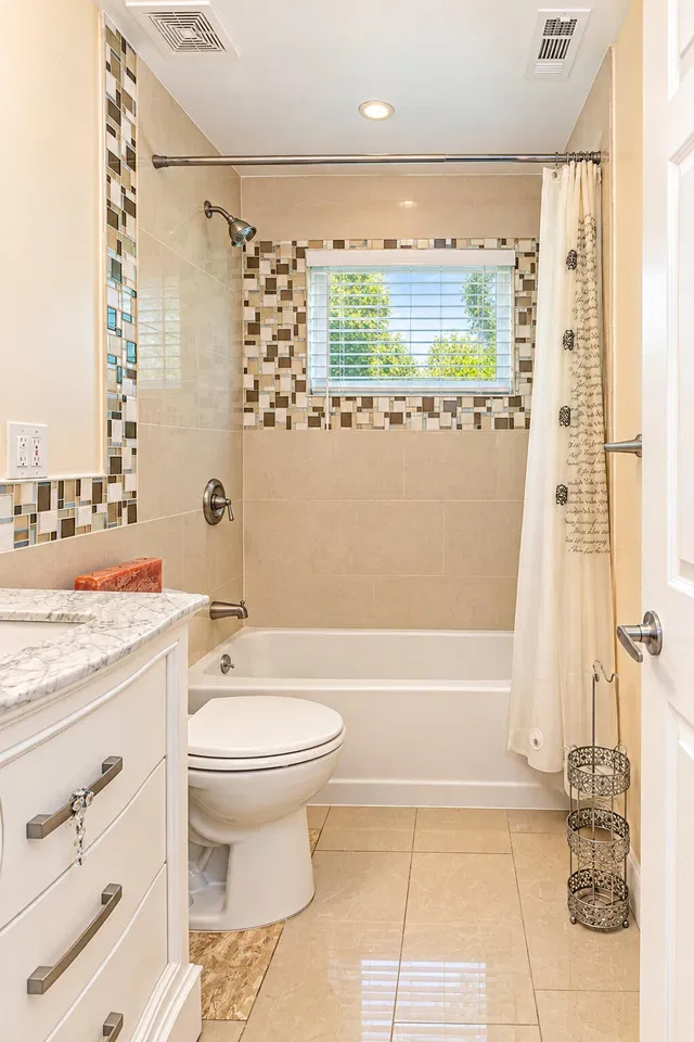  Residence photo 23