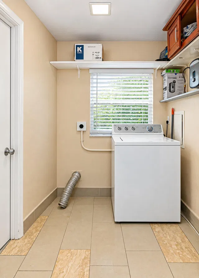  Residence photo 28