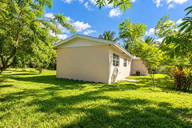  Residence photo 35