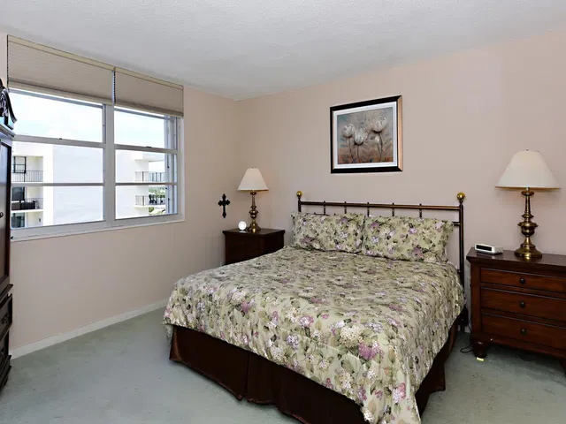 The Patrician of Palm Beach Unit 621 photo 14