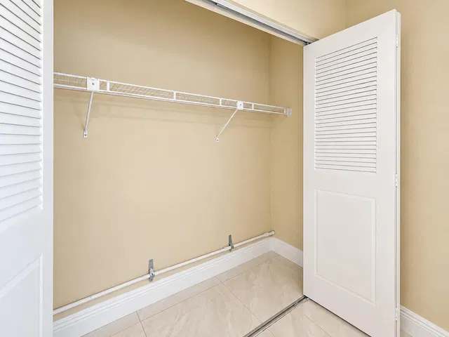 Residence photo 13