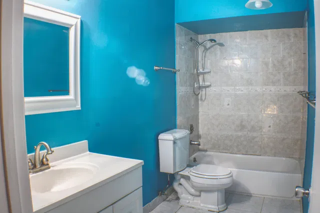 Unit 1203 photo 15