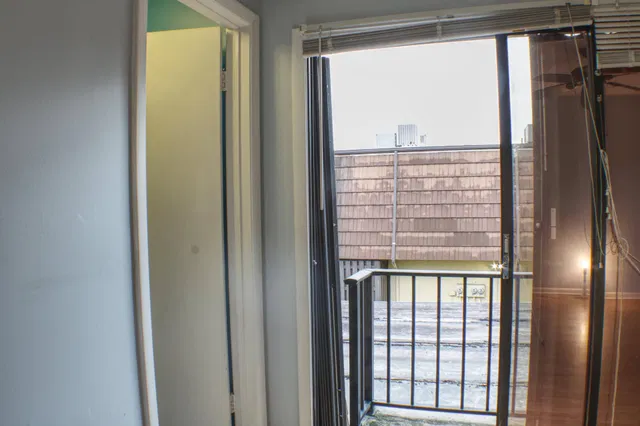 Unit 1203 photo 19