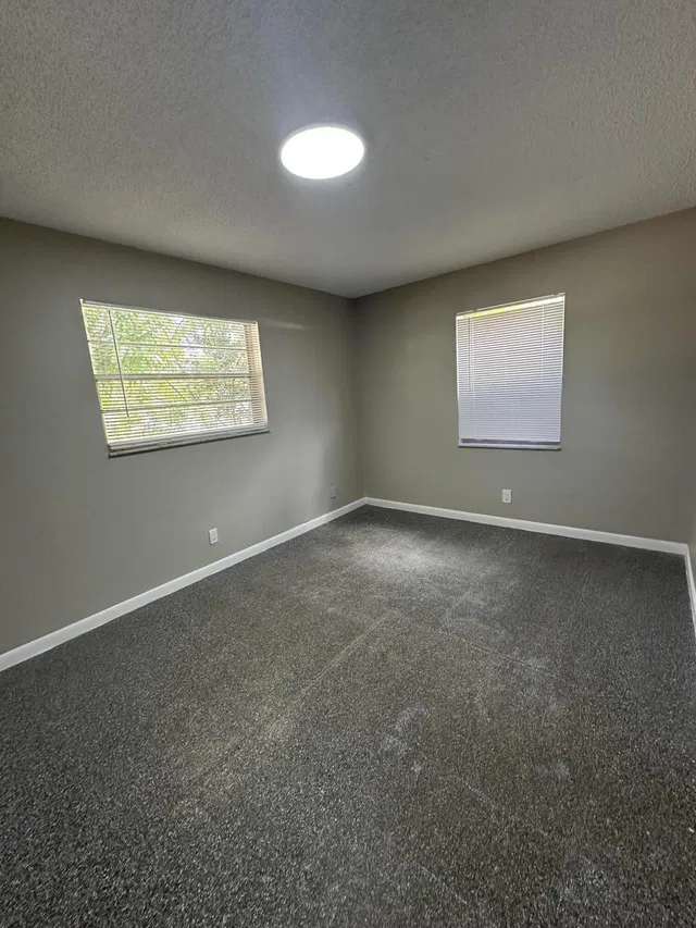 Residence photo 11