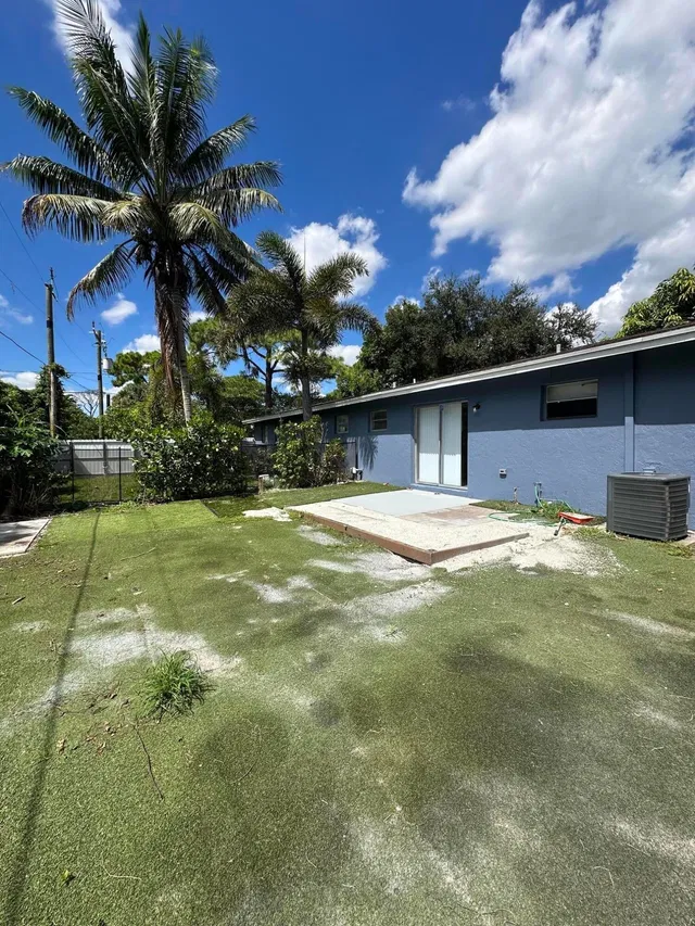 Residence photo 18