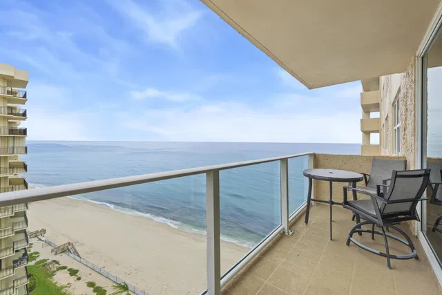 Singer Island Unit 1404 photo 2
