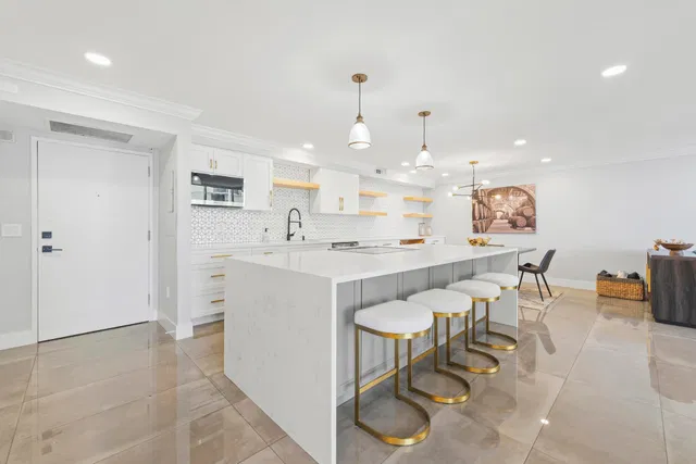 Singer Island Unit 1404 photo 5