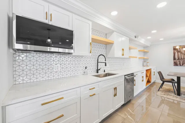 Singer Island Unit 1404 photo 7