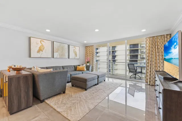 Singer Island Unit 1404 photo 12