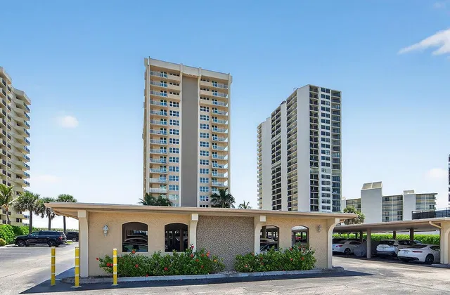 Singer Island Unit 1404 photo 26