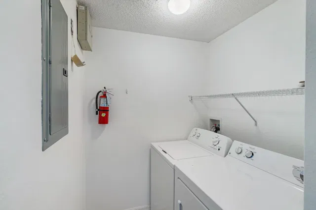 Unit 306 photo 12