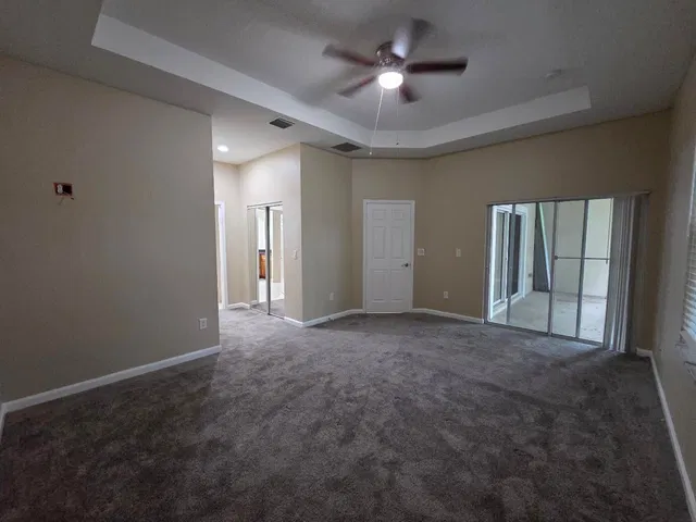 Residence photo 19
