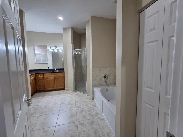 Residence photo 23