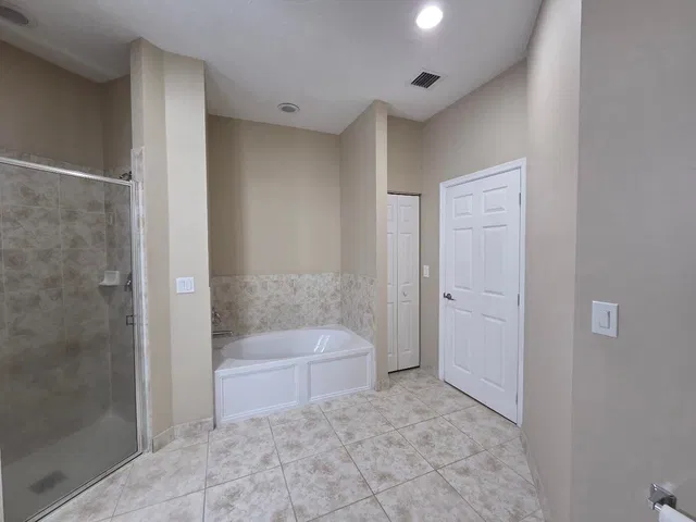 Residence photo 27