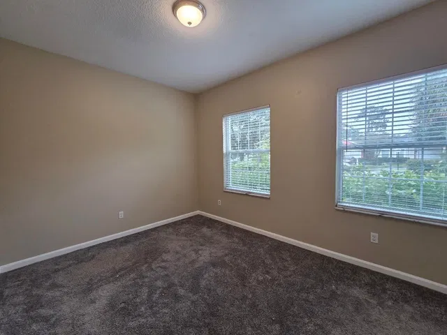 Residence photo 42