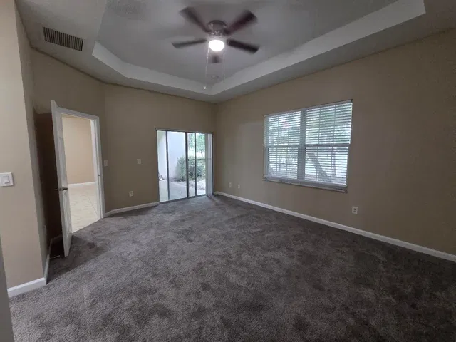Residence photo 65