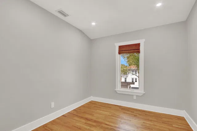 Residence photo 37