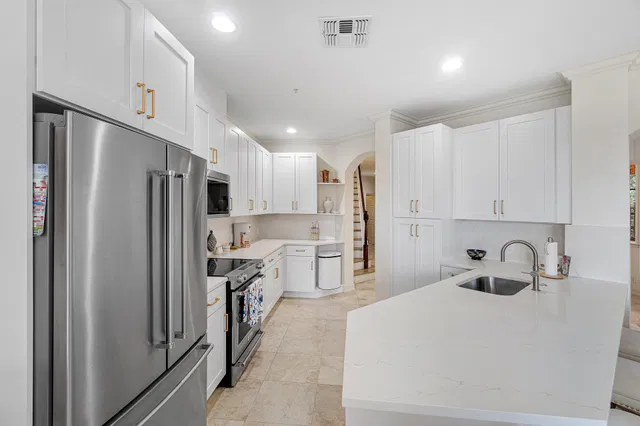 Residence photo 23
