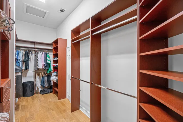 Residence photo 35