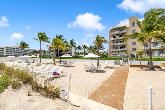 North End Palm Beach Unit 2080 photo 3