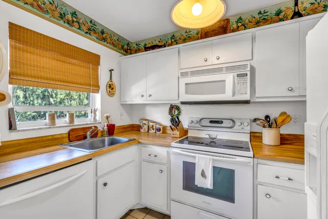 North End Palm Beach Unit 2080 photo 5