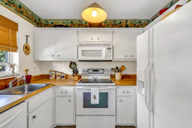 North End Palm Beach Unit 2080 photo 6