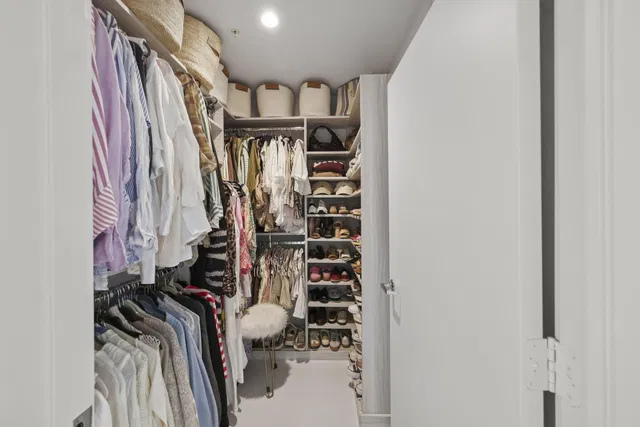 Unit 306 photo 29