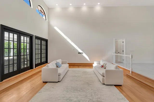Steeplechase Residence photo 12